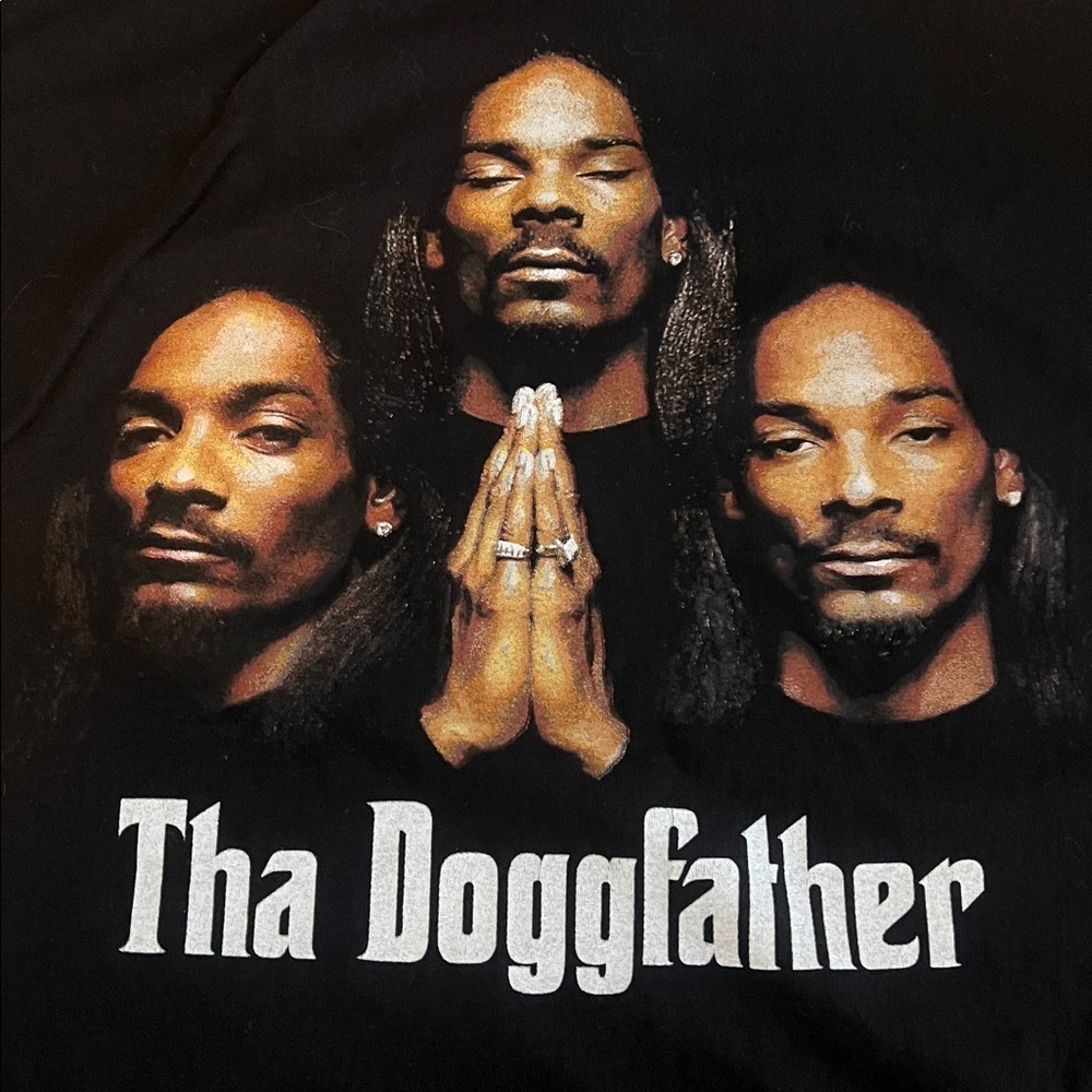Death Row Records The Doggfather Graphic TShirt Black Size Large